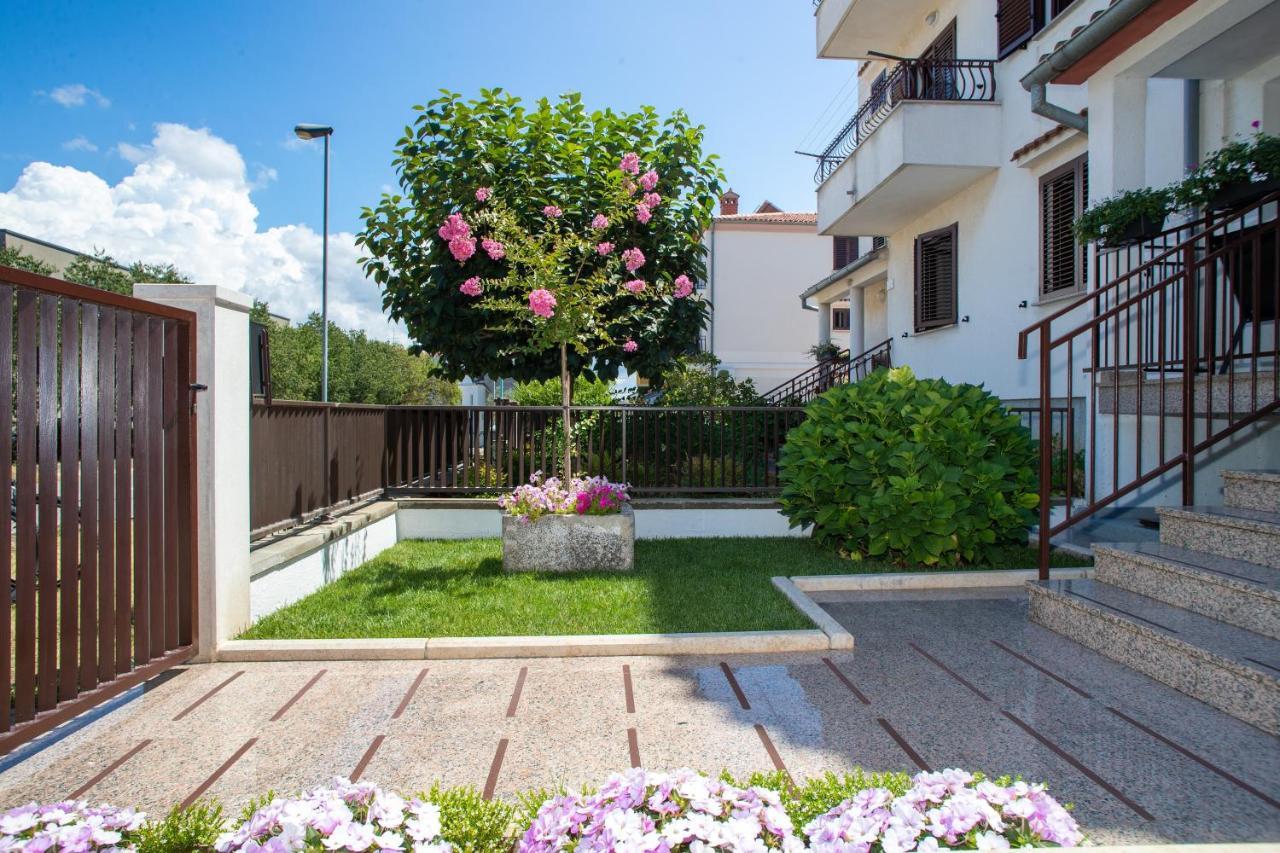 Studio Apartment Noah روفينج المظهر الخارجي الصورة